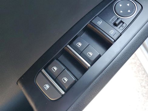 Certified 2025 Kia Soul GT-Line image 16