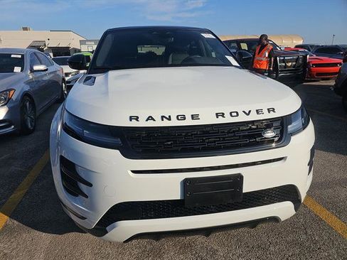 Used 2024 Land Rover Range Rover Evoque Dynamic SE image 40