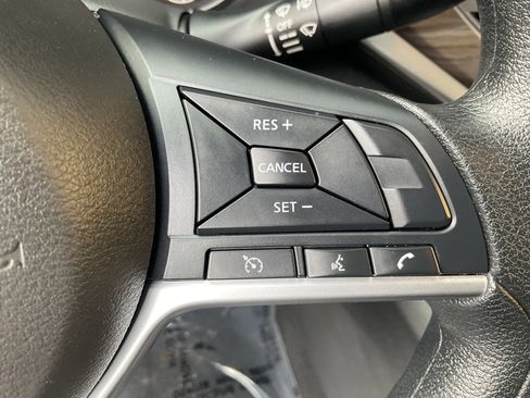 Used 2024 Nissan Altima 2.5 SV image 29