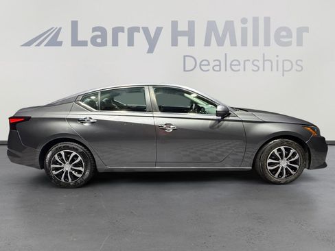 Used 2020 Nissan Altima 2.5 S image 6