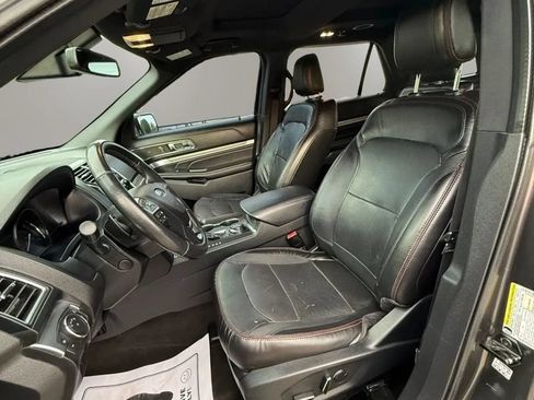 Used 2018 Ford Explorer Sport w/ Equipment Group 401A AWD/4WD image 11