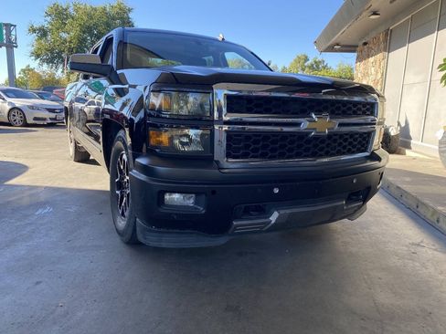 Used 2014 Chevrolet Silverado 1500 LTZ Z71 w/ LTZ Plus Package AWD/4WD image 28