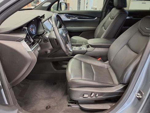 Certified 2023 Cadillac XT6 Premium Luxury w/ Technology Package image 21