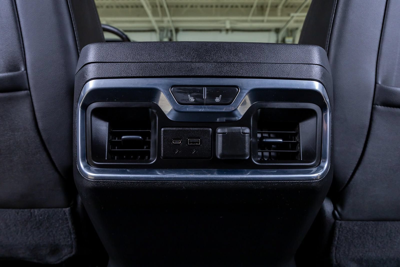 Used 2020 GMC Sierra 1500 AT4 w/ AT4 Premium Package AWD/4WD image 29