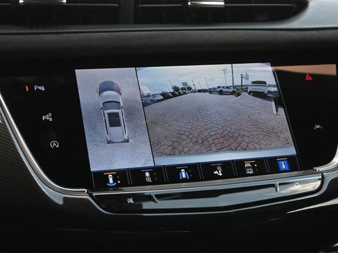 New 2025 Cadillac XT6 Sport w/ Platinum Package image 13