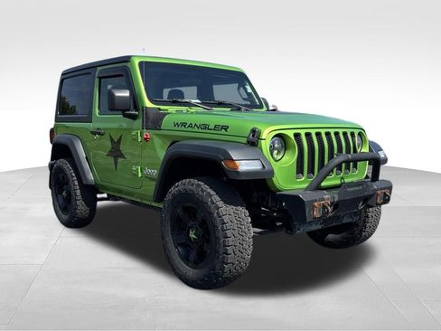 Used 2019 Jeep Wrangler Sport w/ Quick Order Package 24S AWD/4WD image 3