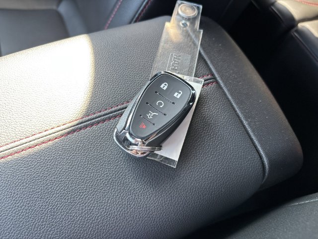 Used 2024 Chevrolet Equinox RS w/ RS Leather Package FWD image 34