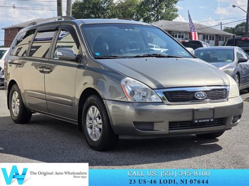 Used 2012 Kia Sedona LX w/ PWR Pkg FWD image 1