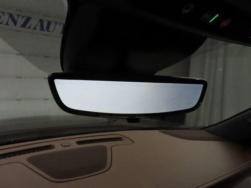 Used 2024 Chevrolet Suburban High Country image 27