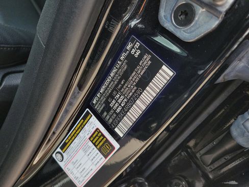 Used 2024 Mercedes-Benz GLS 450 4MATIC image 33