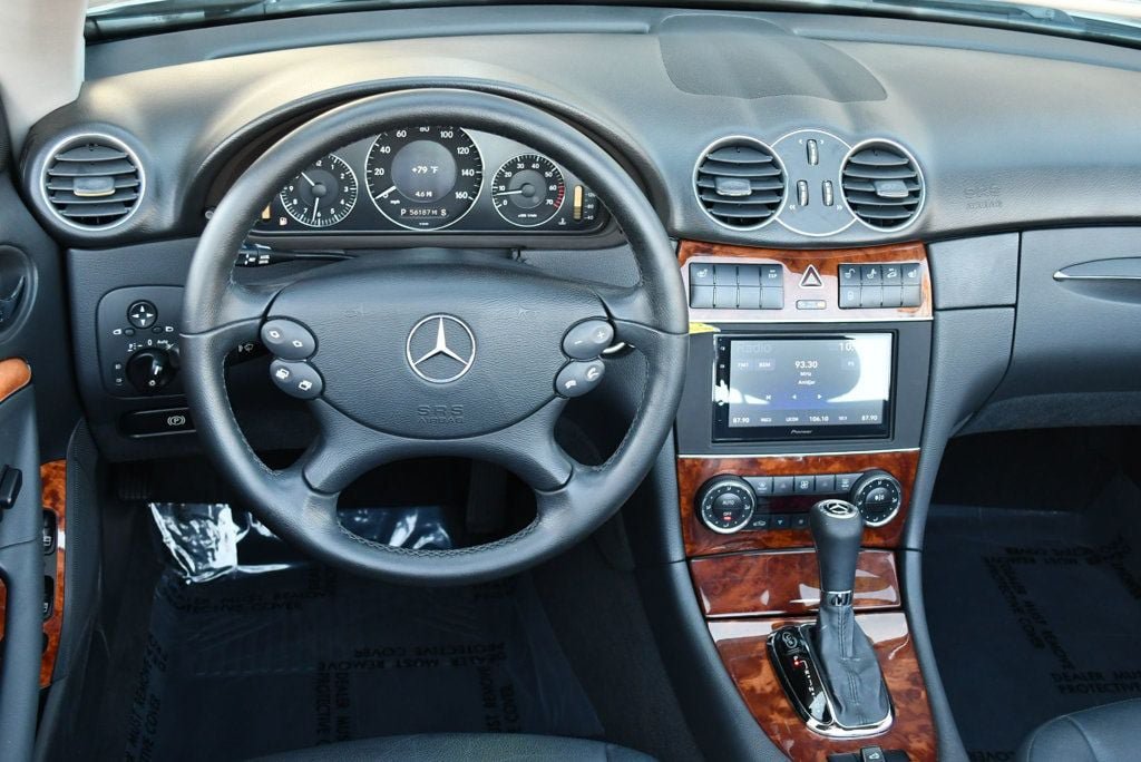 Used 2005 Mercedes-Benz CLK 500 Cabriolet image 61