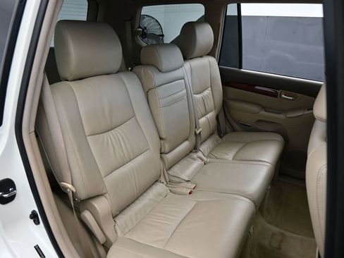 Used 2008 Lexus GX 470 image 45