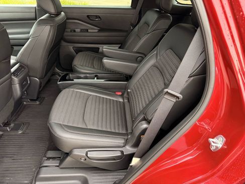 Certified 2024 Nissan Pathfinder Rock Creek AWD/4WD image 27