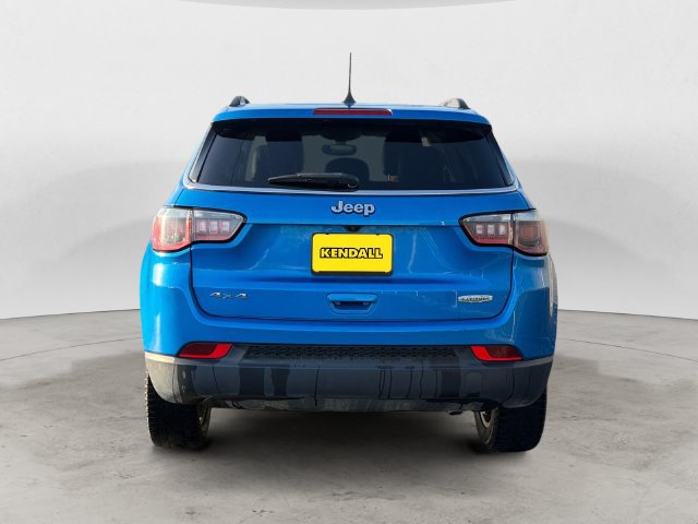Used 2018 Jeep Compass Latitude w/ Popular Equipment Group AWD/4WD image 6