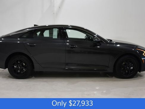 New 2026 Kia K5 LXS FWD image 3