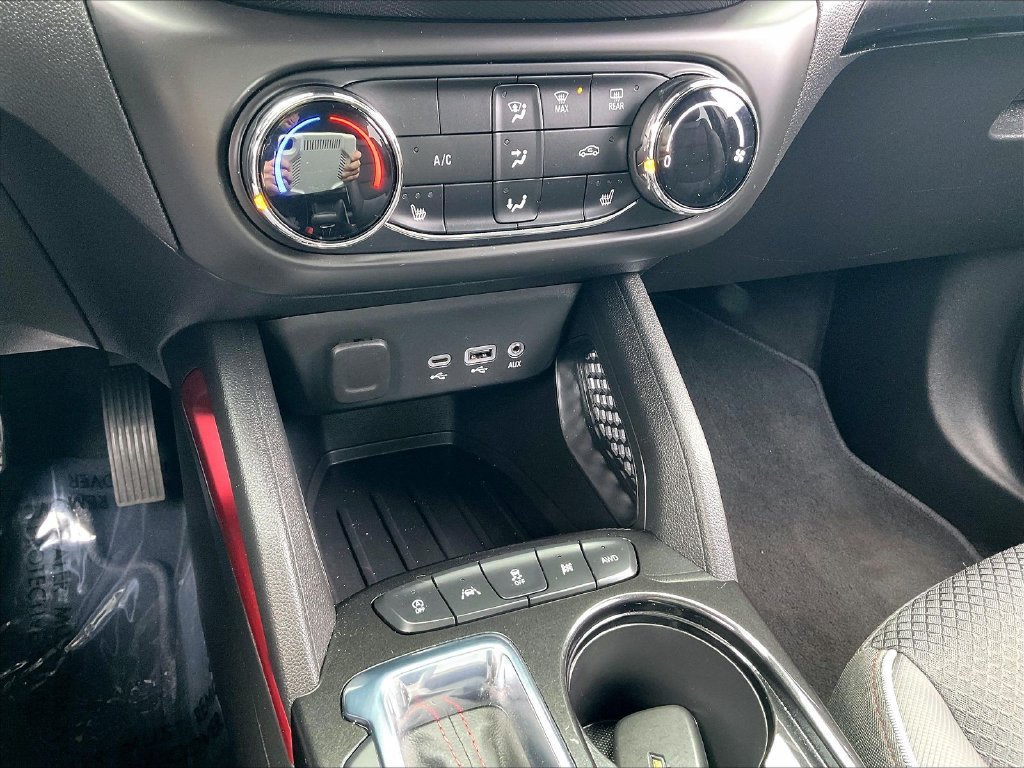 Used 2023 Chevrolet TrailBlazer RS AWD/4WD image 24