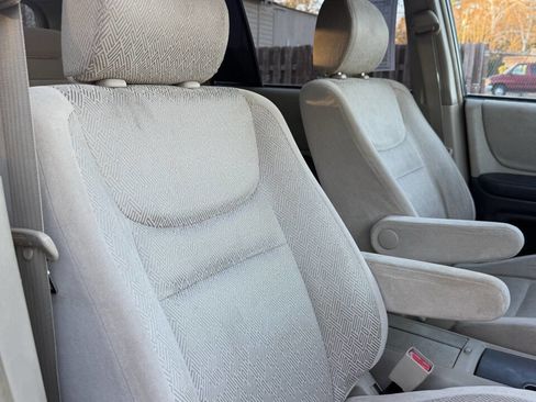 Used 2003 Toyota Highlander 4WD V6 image 8