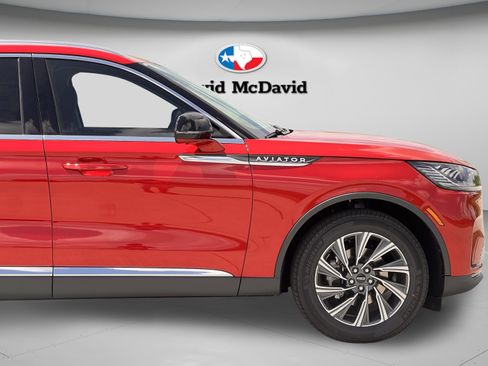 Used 2026 Lincoln Aviator 2WD image 35
