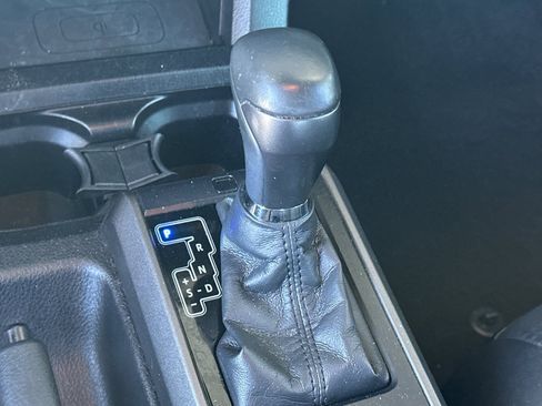 Used 2020 Toyota Tacoma TRD Off-Road w/ TRD Premium Off Road Package image 23