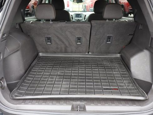 Used 2022 Chevrolet Equinox LT image 23