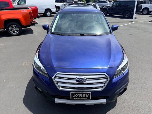 Used 2015 Subaru Outback 3.6R Limited AWD/4WD image 9