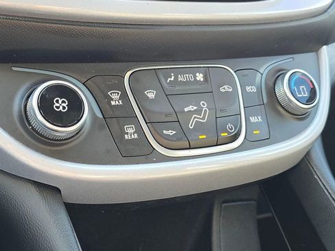 Used 2018 Chevrolet Volt LT image 31