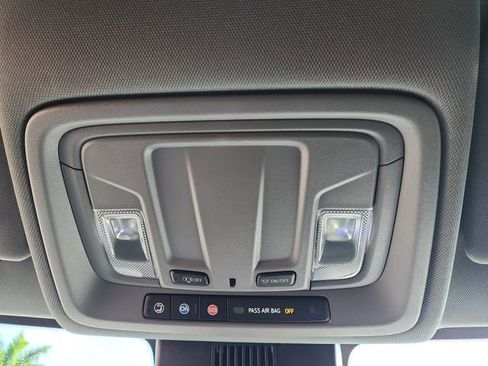 Certified 2022 Chevrolet Silverado 1500 Custom RWD image 31