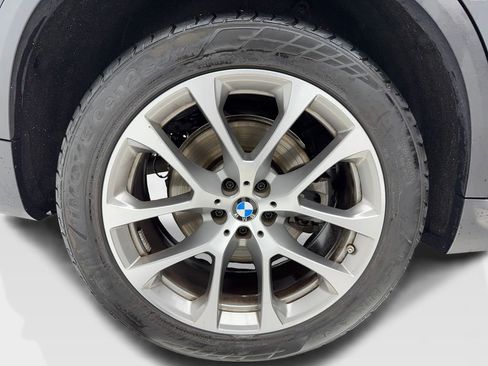 Used 2024 BMW X5 sDrive40i w/ Premium Package image 48