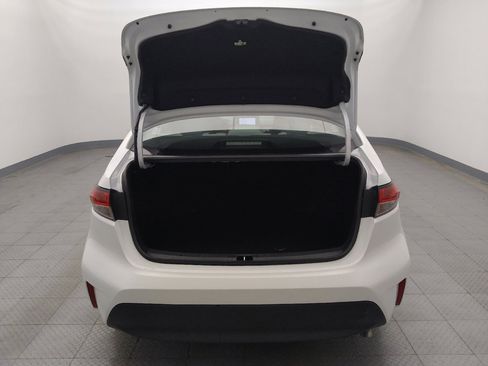 Used 2023 Toyota Corolla LE image 29