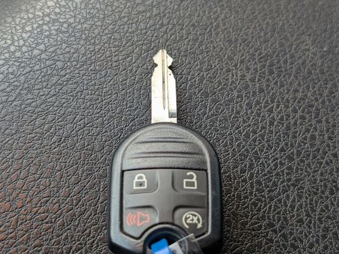 Used 2012 Ford F150 FX4 w/ FX Luxury Pkg image 28