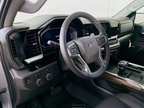 New 2026 Chevrolet Silverado 1500 RST AWD/4WD image 9