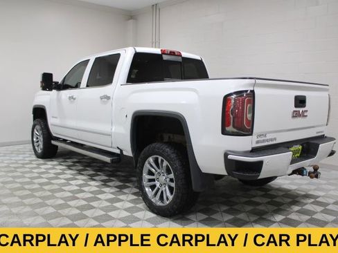 Used 2016 GMC Sierra 1500 Denali w/ Denali Ultimate Package AWD/4WD image 12