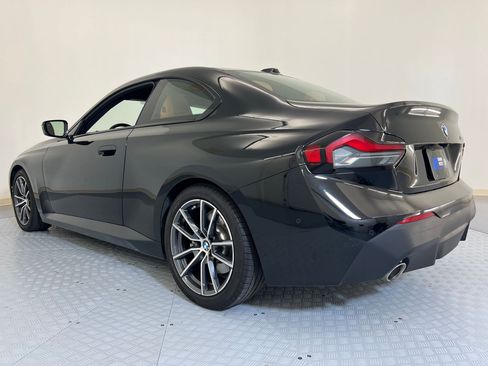Used 2024 BMW 230i Coupe w/ Convenience Package image 3