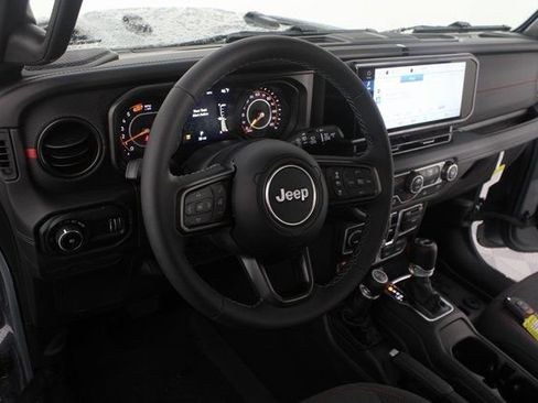 New 2026 Jeep Wrangler Unlimited Rubicon image 8