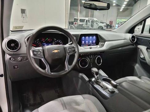 Used 2022 Chevrolet Blazer LT AWD/4WD image 13