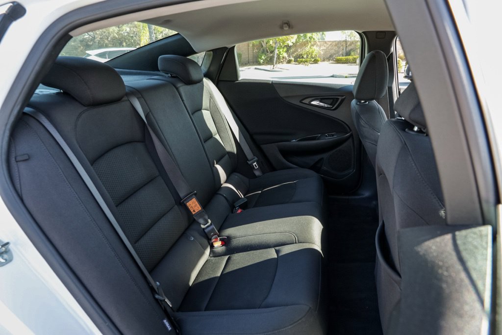 Used 2025 Chevrolet Malibu RS FWD image 22