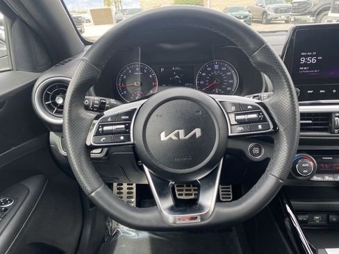 Used 2023 Kia Forte GT-Line w/ GT-Line Technology Package FWD image 11