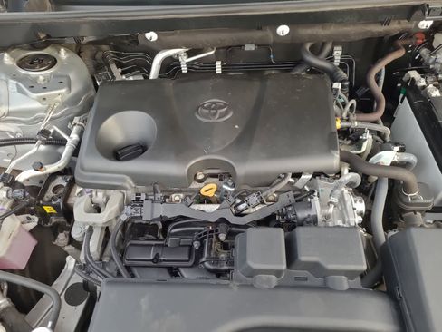 Used 2024 Toyota RAV4 XLE image 17