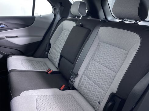 Used 2024 Chevrolet Equinox LS image 12