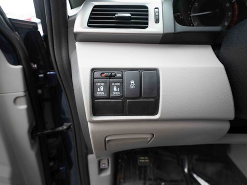 Used 2015 Honda Odyssey EX image 11