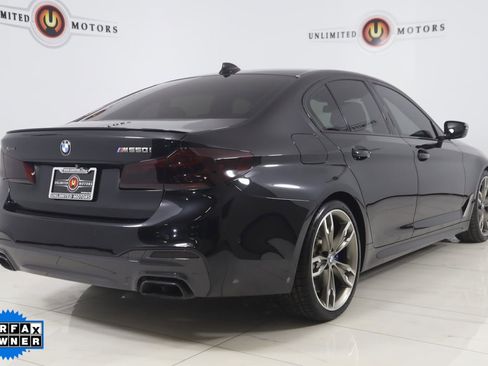 Used 2020 BMW M550i xDrive M550i xDrive w/ Premium Package image 3