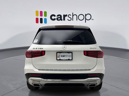 Used 2025 Mercedes-Benz GLB 250 GLB 250 4WD image 4