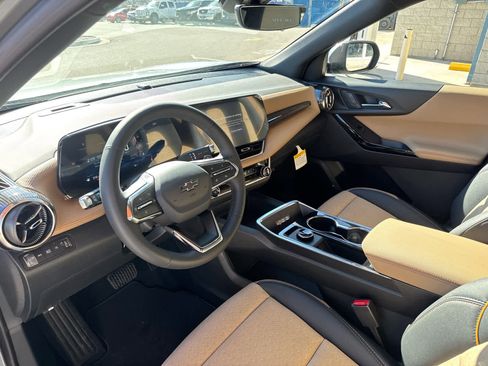 New 2026 Chevrolet Equinox ACTIV w/ Convenience Package III image 10