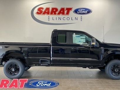 New 2025 Ford F350 4x4 SuperCab Super Duty