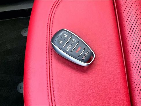 Used 2024 Alfa Romeo Stelvio Ti w/ Performance Driving Package image 15