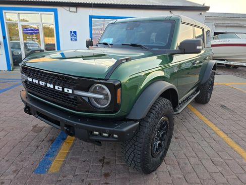 Used 2022 Ford Bronco Wildtrak AWD/4WD image 2