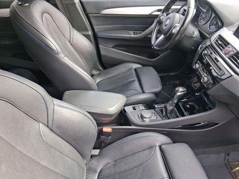 Used 2017 BMW X1 xDrive28i image 32