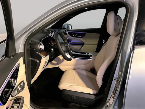 New 2026 Mercedes-Benz GLC 300 4MATIC image 13
