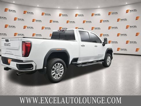 Used 2022 GMC Sierra 2500 Denali w/ Denali Ultimate Package AWD/4WD image 5