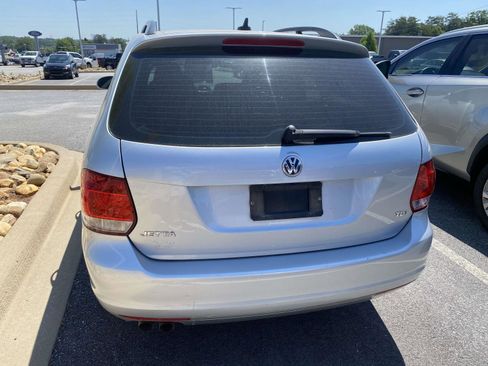 Used 2011 Volkswagen Jetta TDI FWD image 6